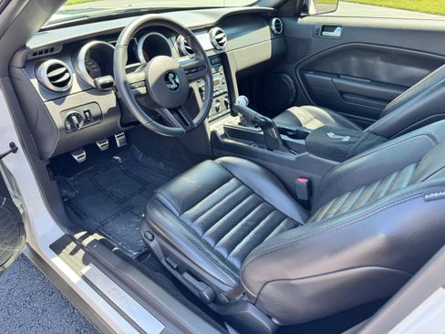 Used 2007 Ford Mustang Shelby GT500 RWD image 10