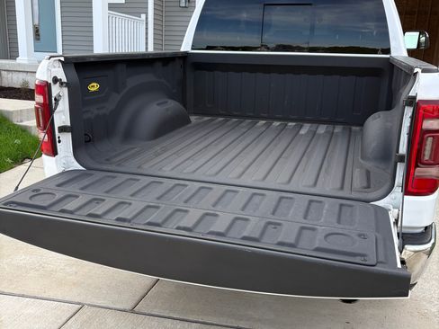 Used 2020 RAM 1500 Big Horn AWD/4WD image 13