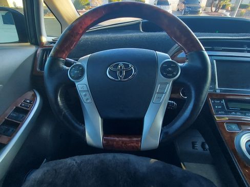 Used 2010 Toyota Prius Five image 16