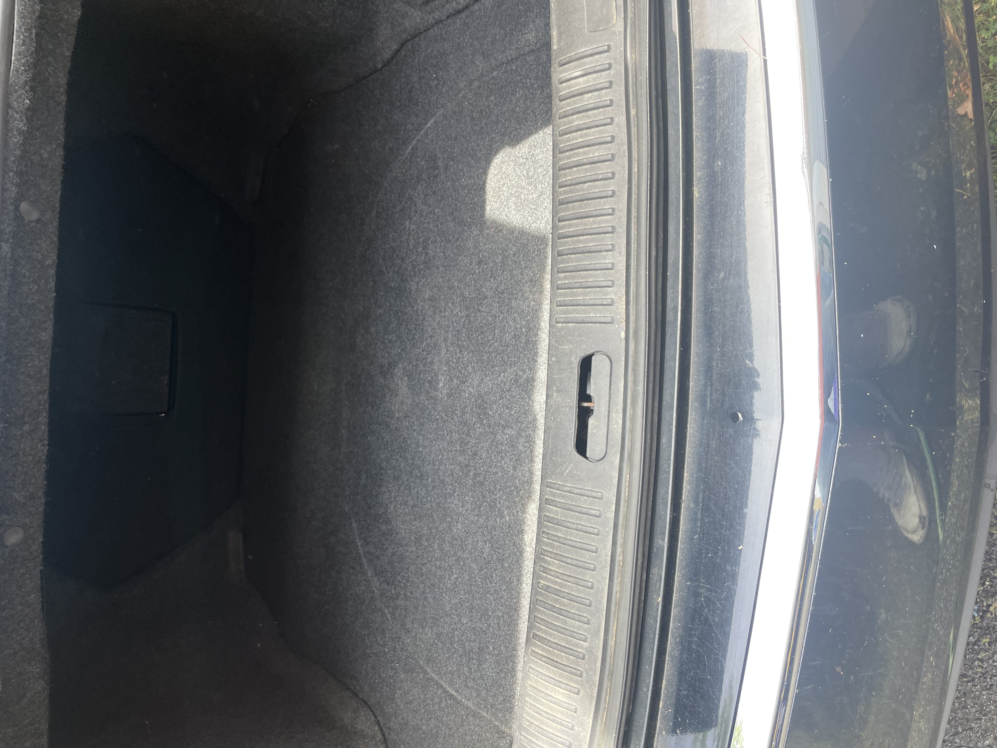 Used 2011 Cadillac CTS Luxury AWD/4WD image 14