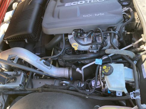 Used 2008 Pontiac Solstice GXP w/ Premium Package RWD image 28