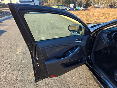 Used 2015 Kia Optima SX image 9