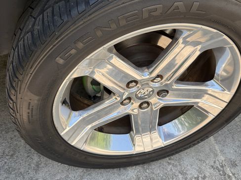 Used 2011 RAM 1500 R/T w/ Remote Start & Security Group RWD image 8