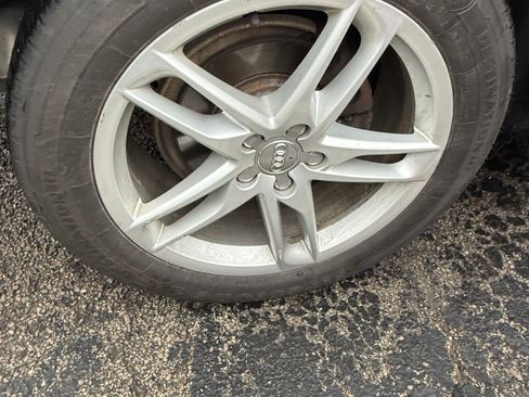 Used 2017 Audi Q5 2.0T Premium Plus w/ Technology Package image 17