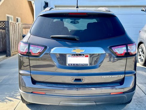 Used 2013 Chevrolet Traverse LT w/ All-Star Edition image 5