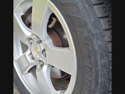 Used 2014 Chevrolet Cruze LT image 6