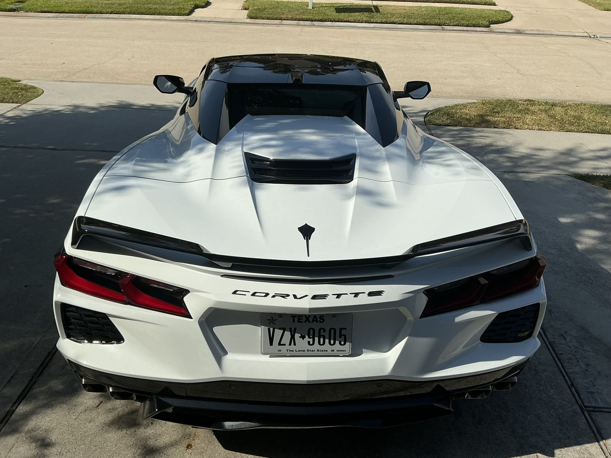 Used 2024 Chevrolet Corvette Stingray Convertible w/ Z51 Performance Package RWD image 4