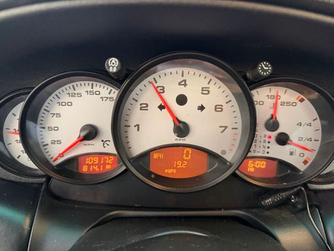 Used 1999 Porsche 911 Carrera image 6