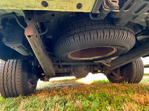 Used 2007 Jeep Commander Limited w/ Trailer Tow Group IV image 32