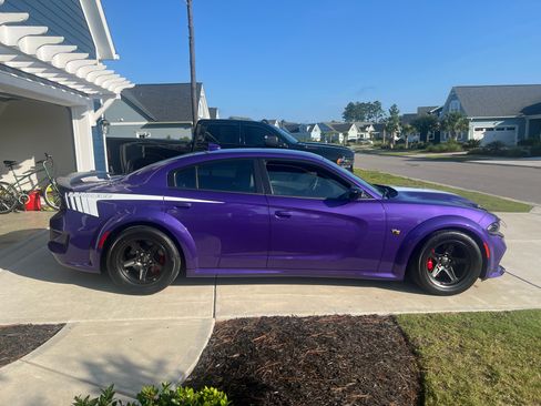 Used 2023 Dodge Charger Scat Pack image 4