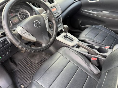 Used 2014 Nissan Sentra SV image 6