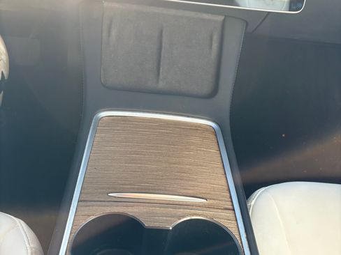 Used 2023 Tesla Model 3 Standard Range image 15