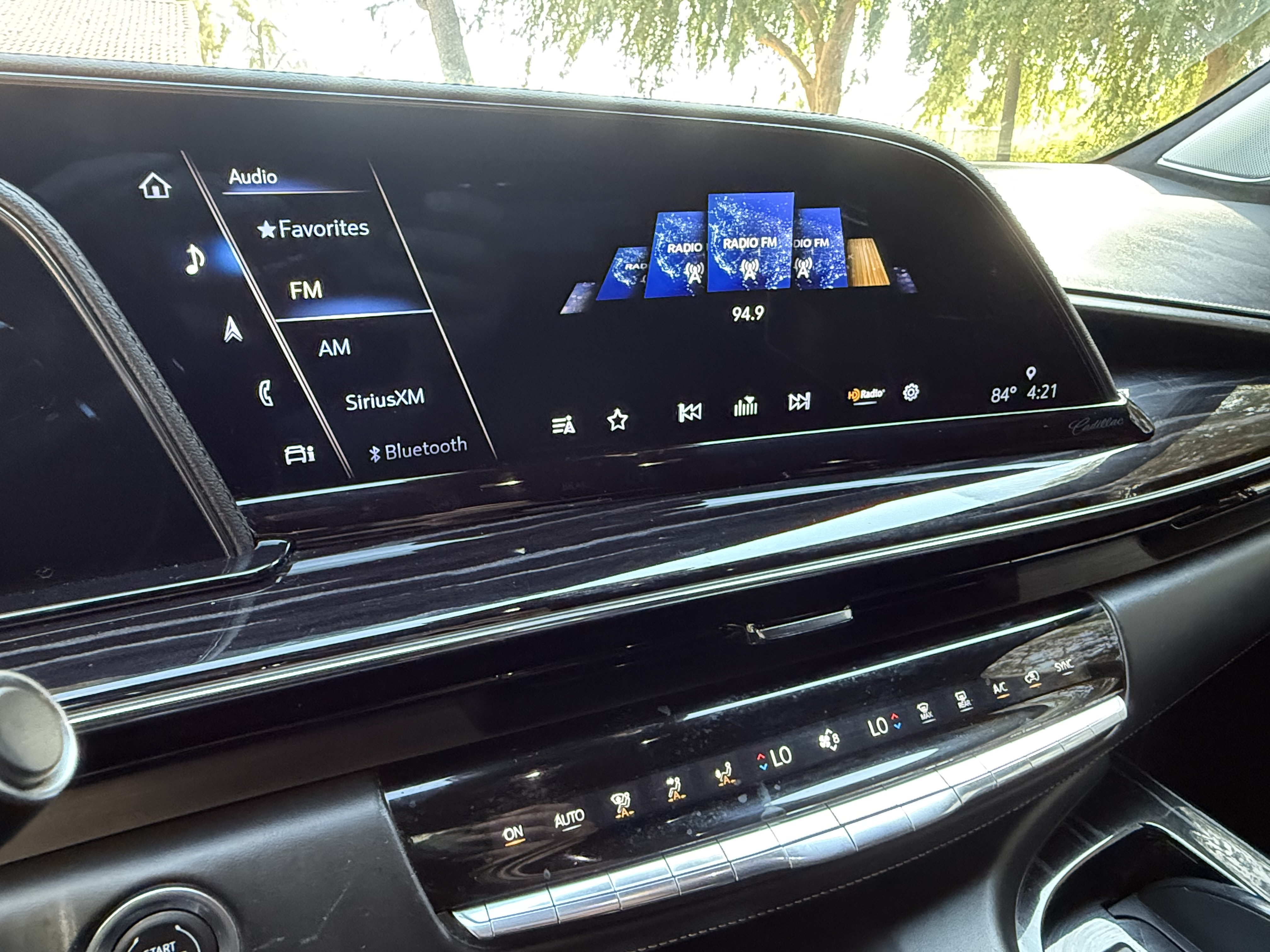 Used 2023 Cadillac Escalade V AWD/4WD image 10