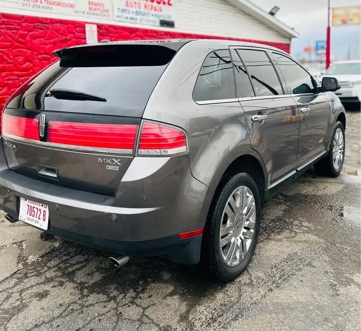 Used 2010 Lincoln MKX AWD image 14
