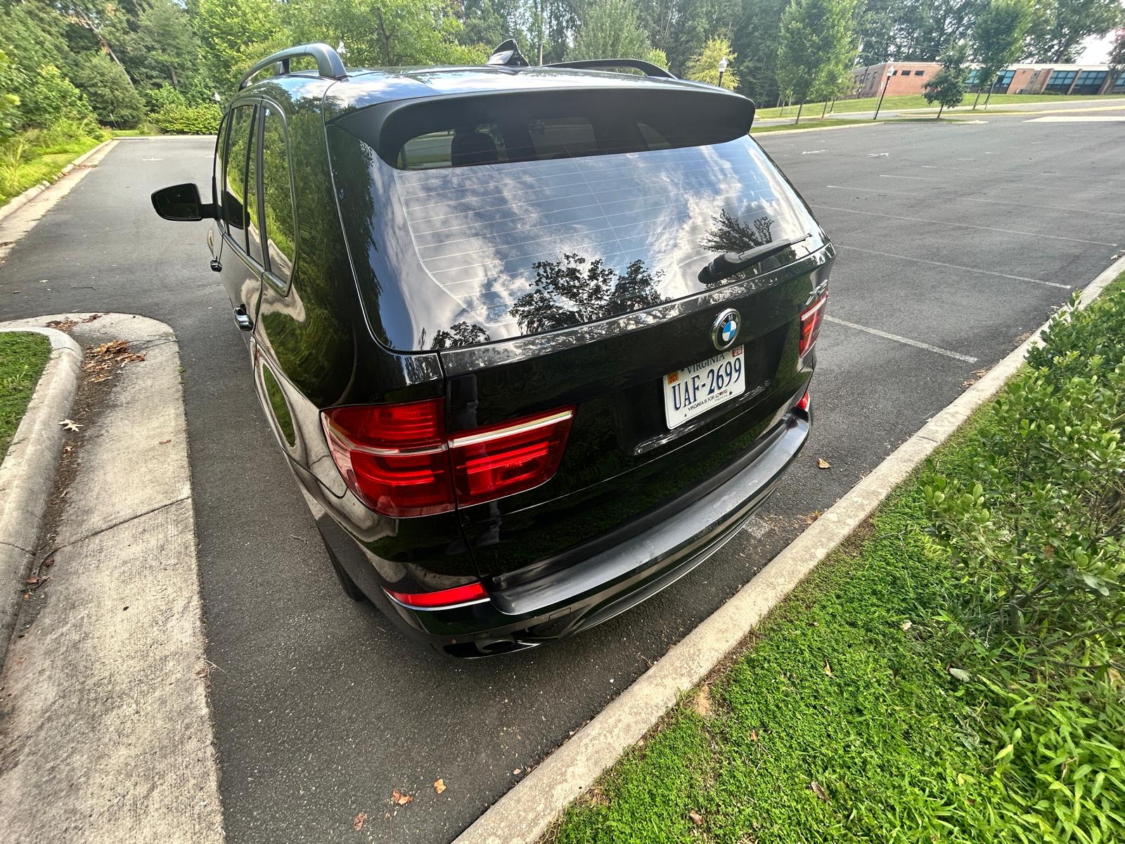 Used 2012 BMW X5 xDrive35i AWD/4WD image 11