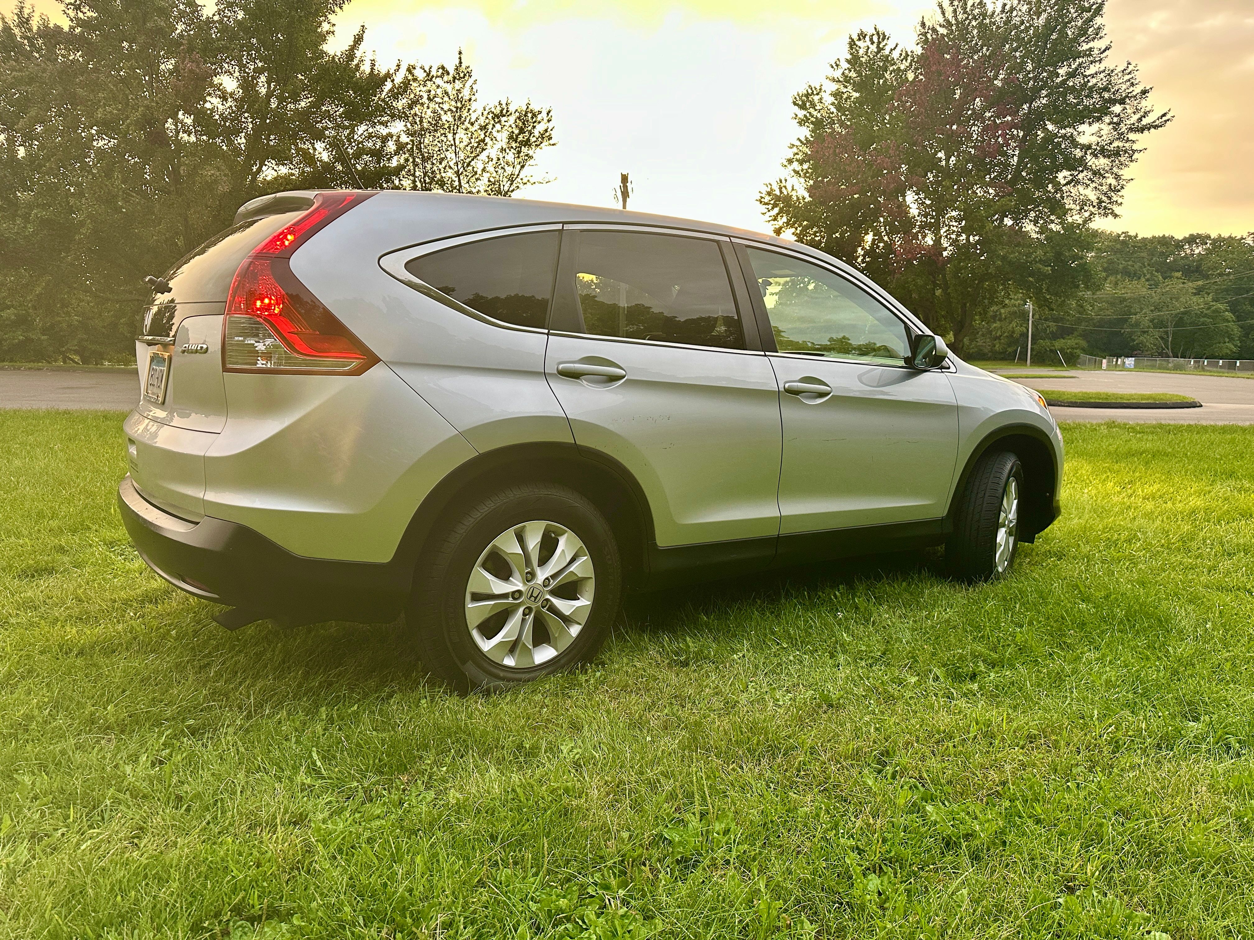 Used 2013 Honda CR-V EX image 4