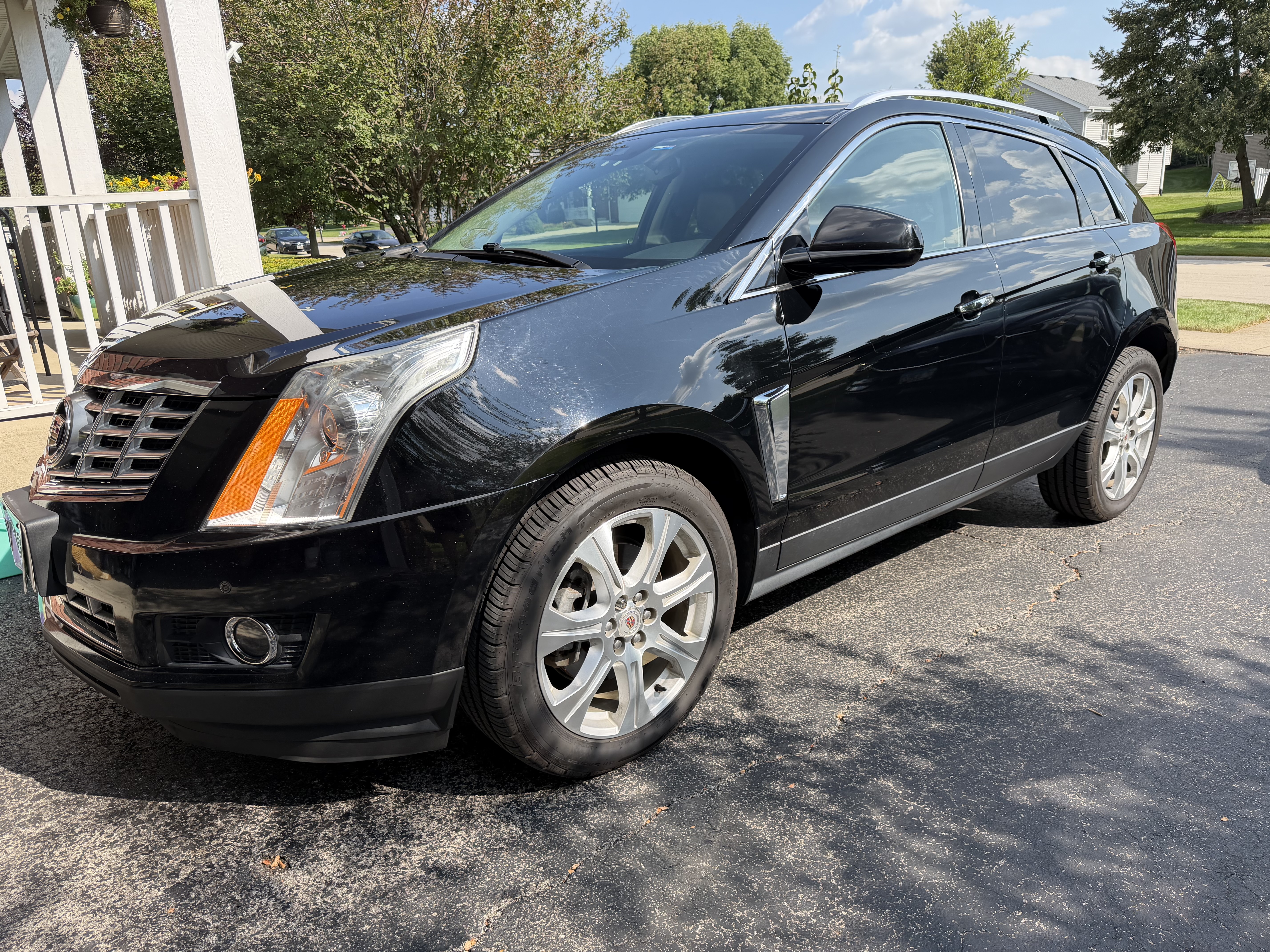 Used 2015 Cadillac SRX Performance w/ Driver Awareness Package AWD/4WD image 17