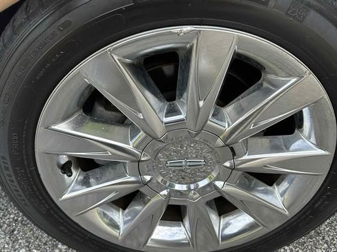 Used 2011 Lincoln MKZ Hybrid w/ 202A Rapid Spec Order Code image 13