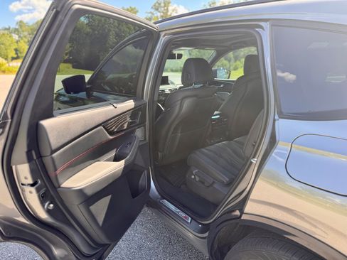 Used 2024 Acura MDX Type S image 9