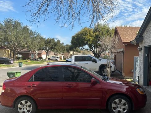 Used 2009 Kia Spectra EX image 5