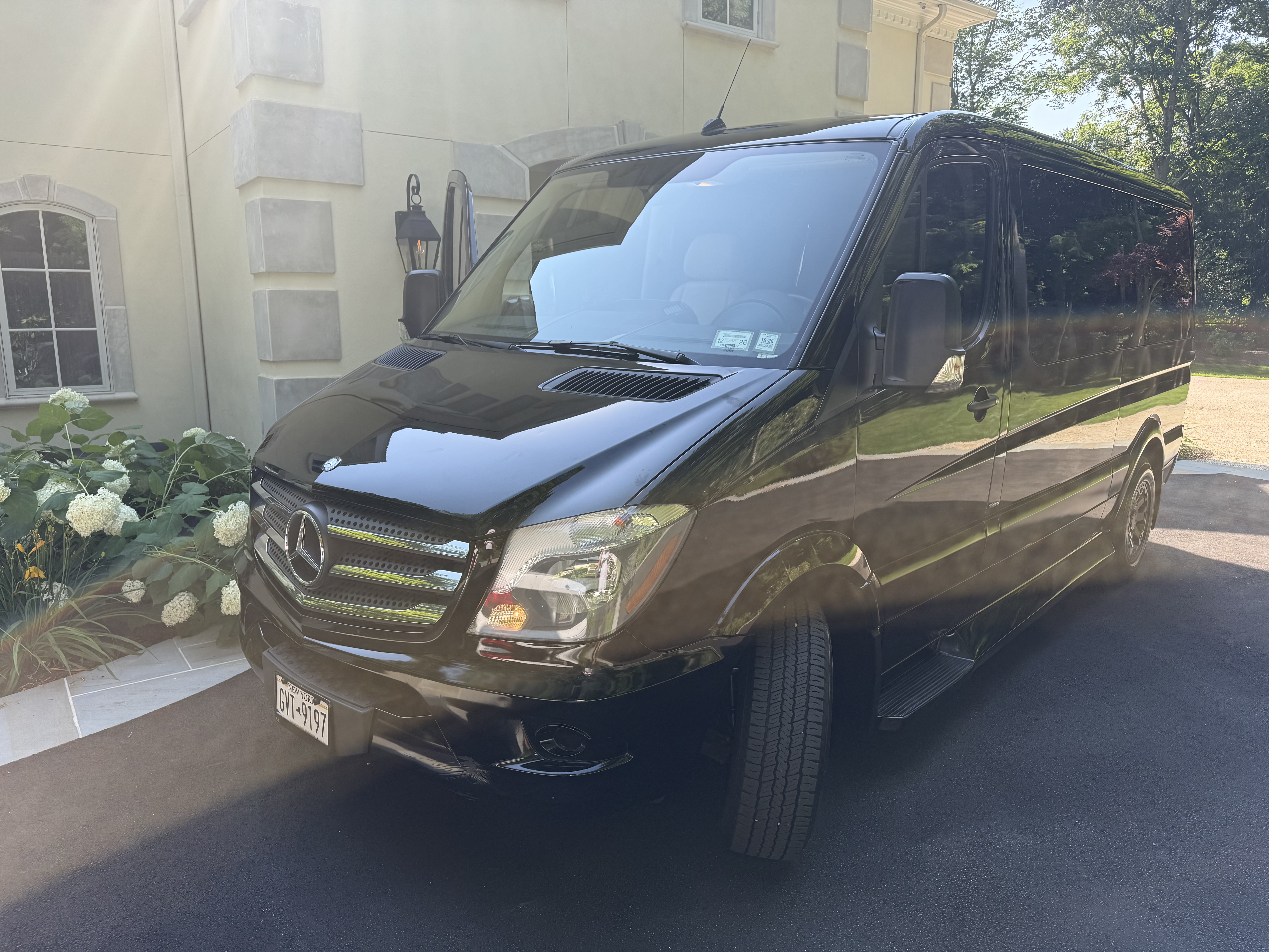 Used 2015 Mercedes-Benz Sprinter 2500 image 8