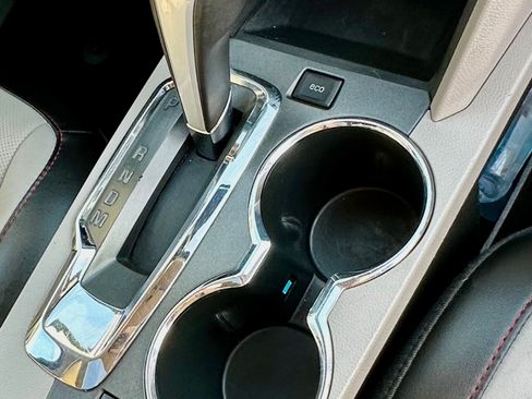 Used 2015 Chevrolet Equinox LTZ image 22