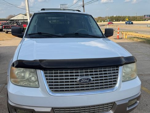 Used 2003 Ford Expedition Eddie Bauer image 2