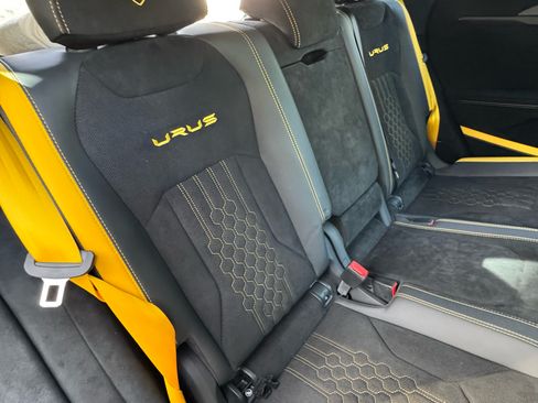 Used 2023 Lamborghini Urus Performante image 14
