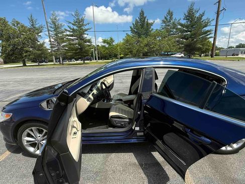 Used 2009 Volkswagen CC Luxury FWD image 9