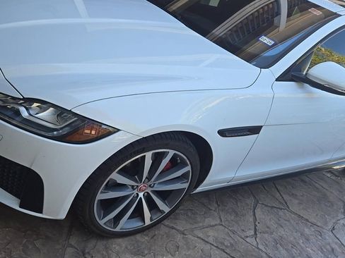 Used 2016 Jaguar XF S image 1