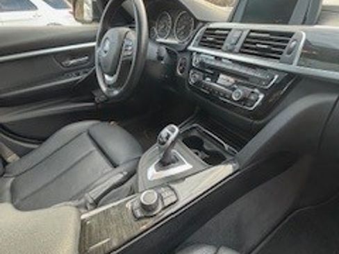 Used 2018 BMW 330i xDrive Sedan image 15