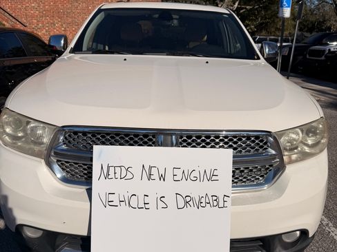 Used 2011 Dodge Durango Citadel w/ Trailer Tow Group IV image 1