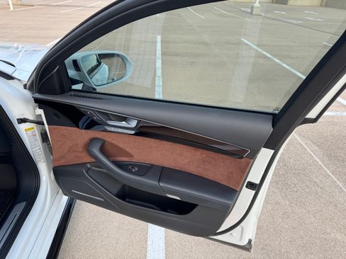 Used 2017 Audi A8 L 3.0T w/ Executive Package image 18