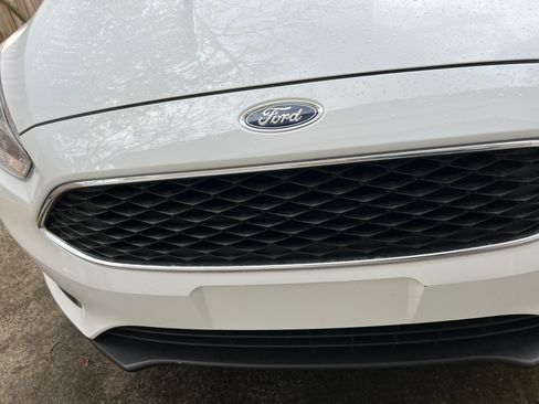 Used 2016 Ford Focus SE image 6