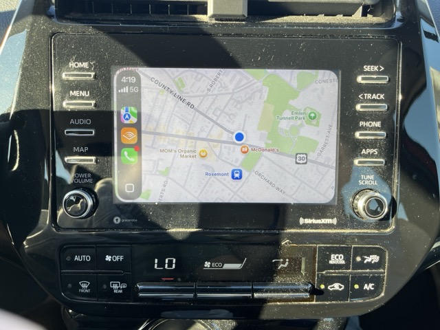 Used 2021 Toyota Prius LE FWD image 16