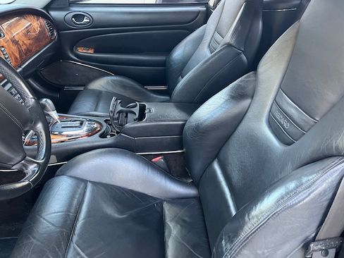 Used 2006 Jaguar XK8 Convertible image 8