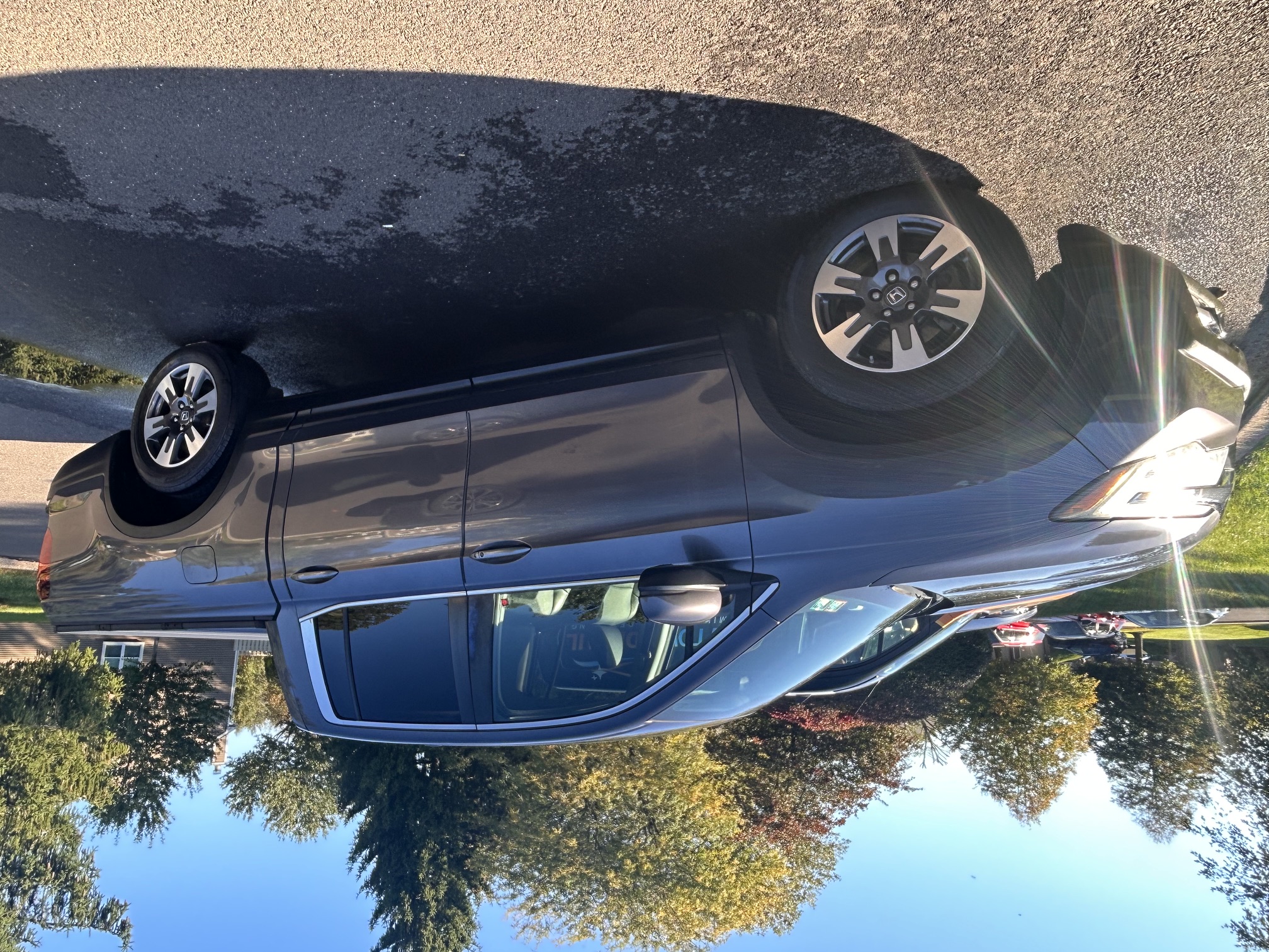 Used 2017 Honda Ridgeline RTL image 1