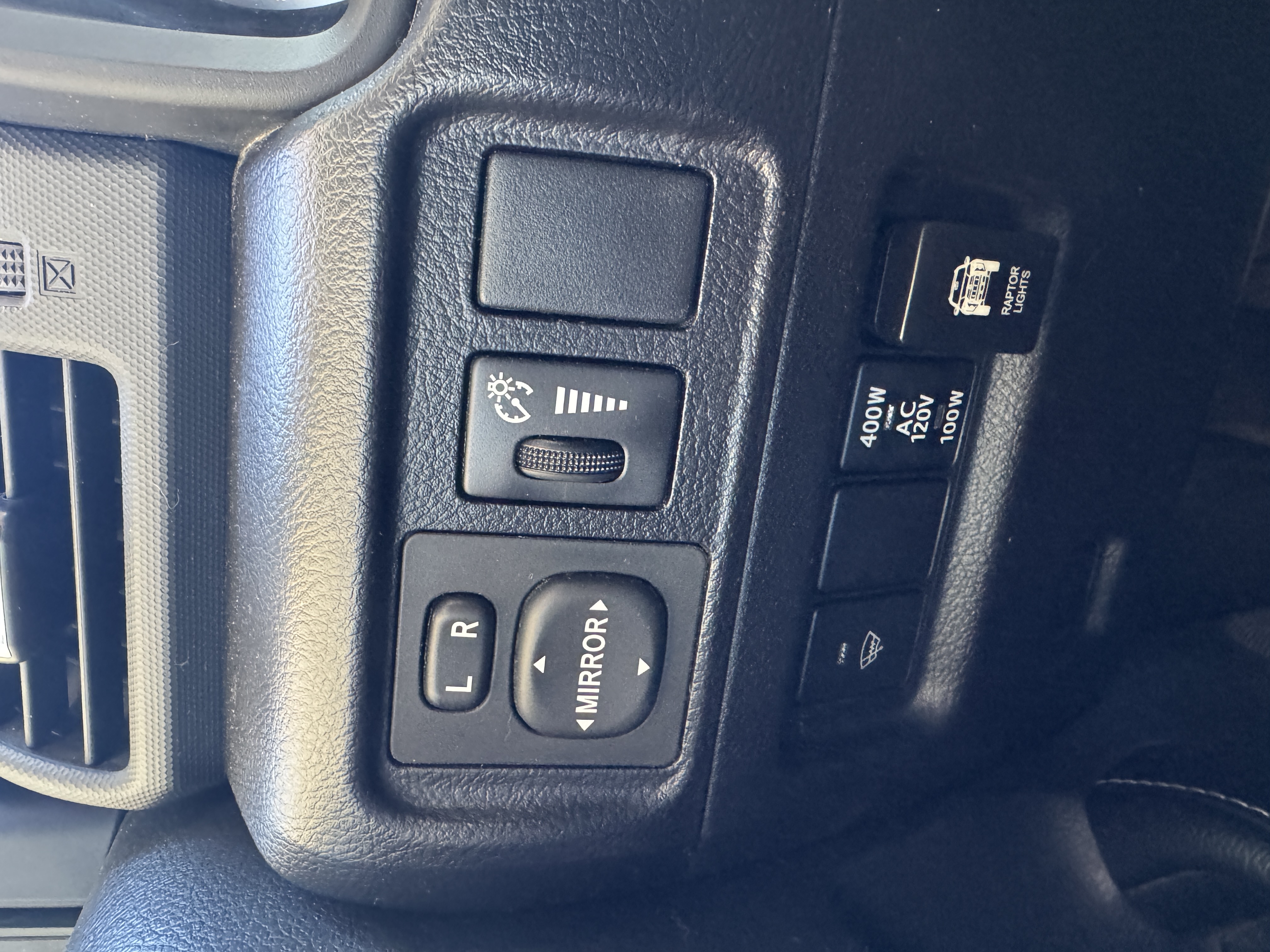 Used 2019 Toyota 4Runner SR5 Premium AWD/4WD image 20