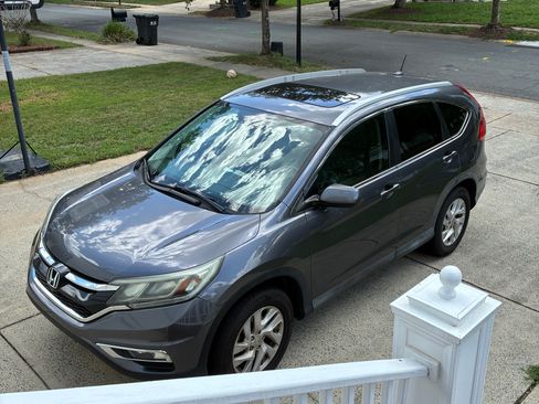 Used 2016 Honda CR-V EX-L image 2