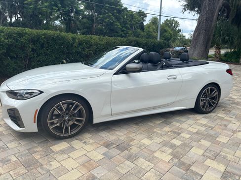 Used 2021 BMW M440i Convertible w/ Premium Package RWD image 10