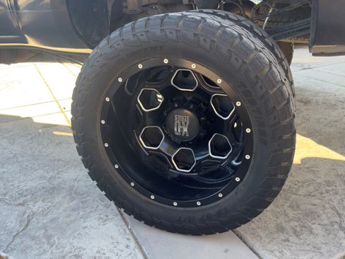 Used 2016 GMC Sierra 3500 Denali w/ Duramax Plus Package image 12