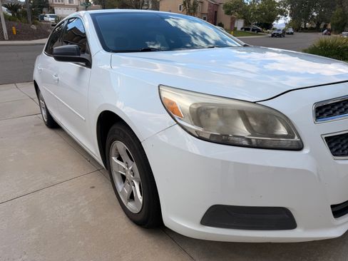 Used 2013 Chevrolet Malibu LS w/ Protection Package image 2