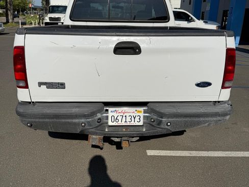 Used 2003 Ford F250 XLT RWD image 5