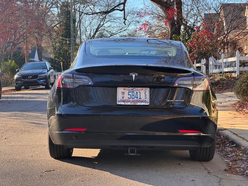 Used 2019 Tesla Model 3 Long Range image 8