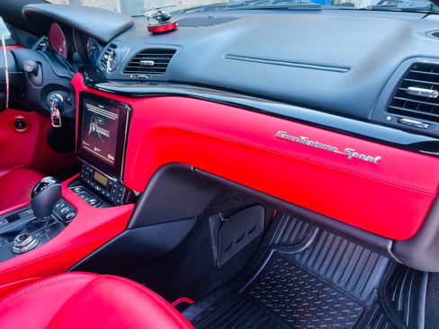 Used 2018 Maserati GranTurismo Sport image 10