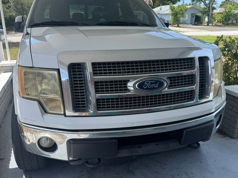 Used 2011 Ford F150 Lariat w/ Lariat Plus Pkg AWD/4WD image 4