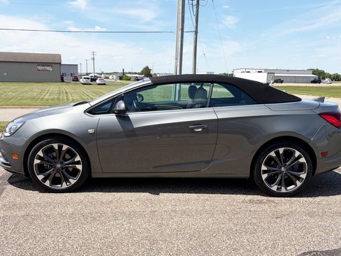 Used 2017 Buick Cascada Premium FWD image 10