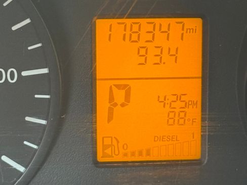 Used 2015 Mercedes-Benz Sprinter 3500 image 15