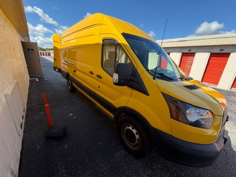 Used 2019 Ford Transit 250 148 High Roof Extended RWD image 1