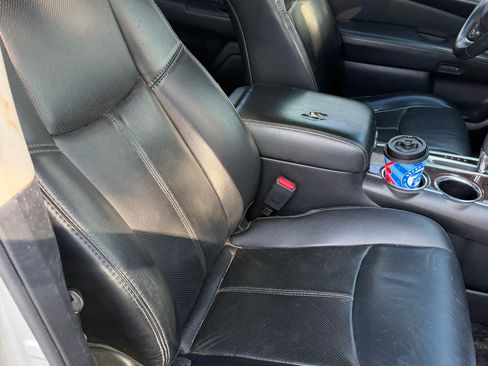 Used 2016 Nissan Pathfinder Platinum w/ Family Entertainment Package image 16